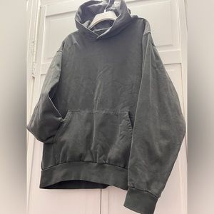 OVERSIZED DARK GREY HOODIE